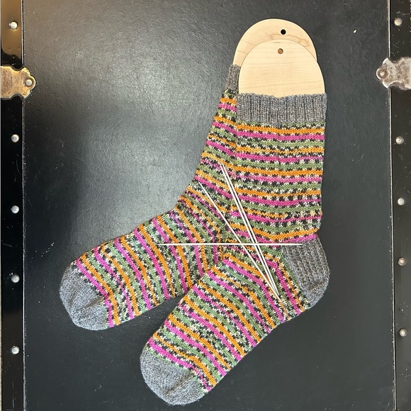 Multicolour Hand Made Knit Socks - Picture 4 of 5